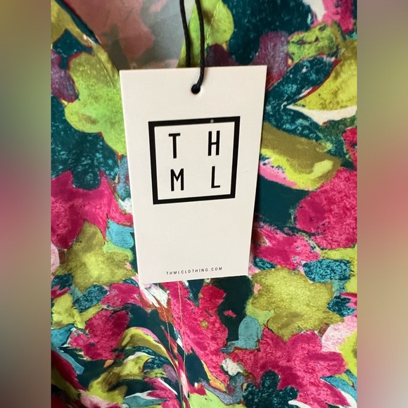 NWT Boutique THML Puff Sleeve Top Floral Loud and Clear Anthropologie Size Small - Picture 6 of 6